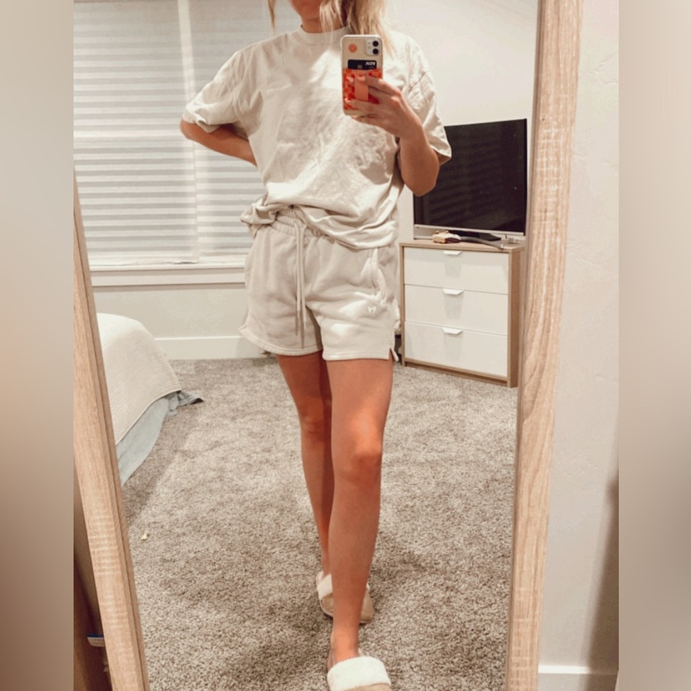 THIRTY YEARS T-Shirt & Sweatshort Set